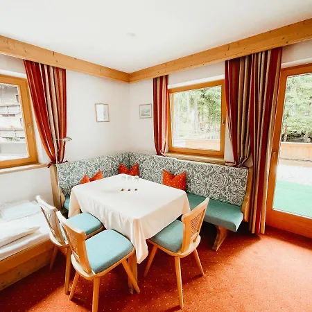 Alpenhotel Tirolerhof 4*