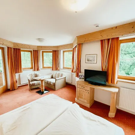 Alpenhotel Tirolerhof