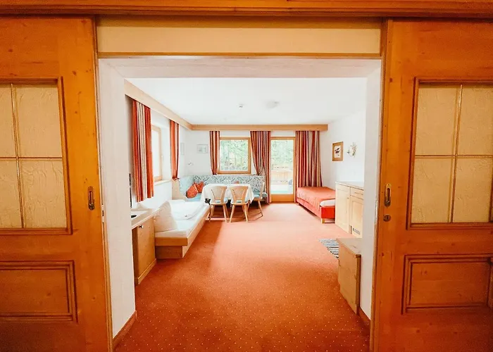 Hotell Alpenhotel Tirolerhof 4*