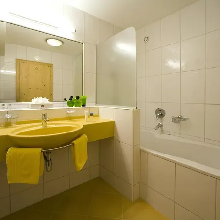 Alpenhotel Tirolerhof 4*