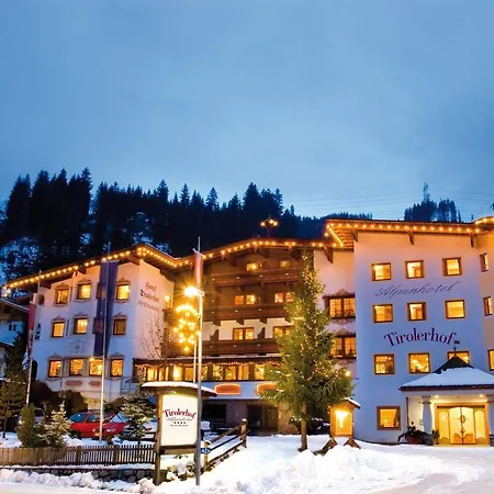 Alpenhotel Tirolerhof Hotel 4*